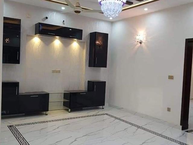 Resale | 2 BHK + Extra Room 1135 Sq.Ft. Independent House in Noida Central