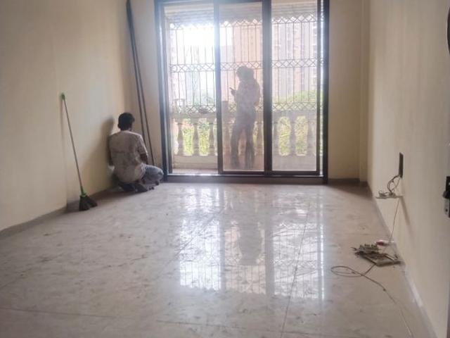 Resale | 2 BHK + Extra Room 1150 Sq.Ft. Apartment in Ravechi Heights