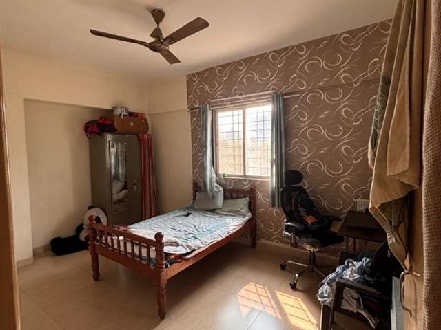 Resale | 2 BHK + Extra Room 1150 Sq.Ft. Apartment in Shree Manibhadra Wakad Centre