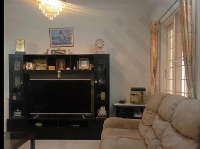 Resale | 2 BHK + Extra Room 1200 Sq.Ft. Apartment in High Grounds