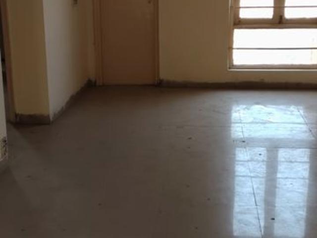 Resale | 2 BHK + Extra Room 1342 Sq.Ft. Apartment in BPTP Park Grandeura