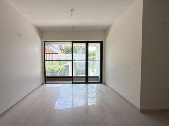 Resale | 2 BHK + Servant Room,Extra Room 970 Sq.Ft. Apartment in Kalpataru Magnus