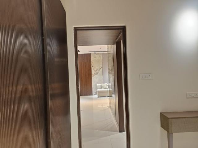 Resale | 2 BHK + Servant Room,Extra Room,Store Room 702 Sq.Ft. Apartment in Aishwaryam Anand