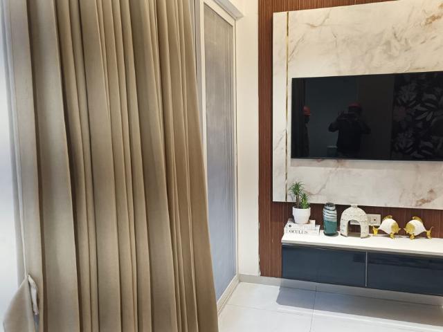 Resale | 2 BHK + Servant Room,Study Room,Extra Room,Store Room 683 Sq.Ft. Apartment in Aishwaryam Anand