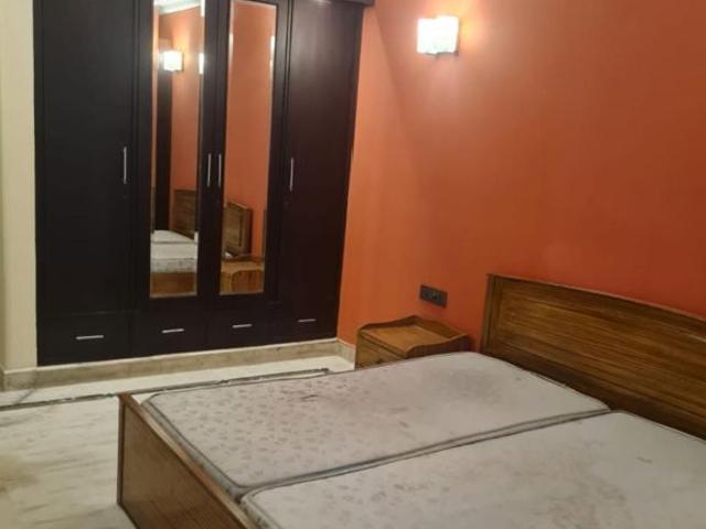 Resale | 2 BHK + Servant Room 1652 Sq.Ft. Apartment in Ambience Island Lagoon