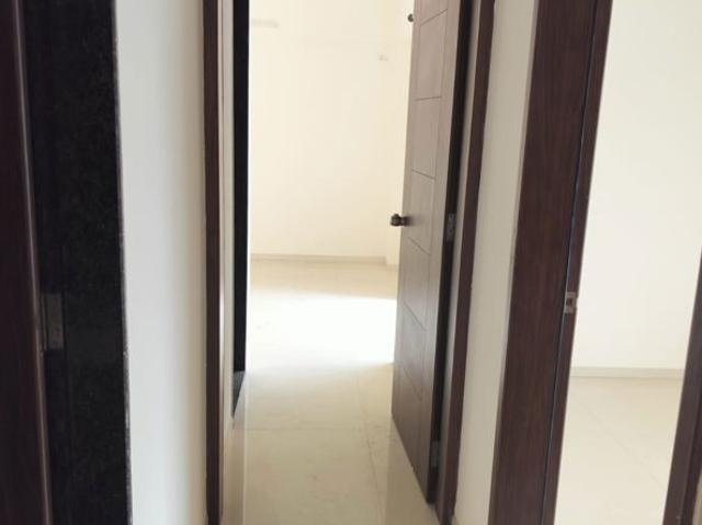 Resale | 2 BHK + Servant Room 1000 Sq.Ft. Apartment in Blue 27th Avenue