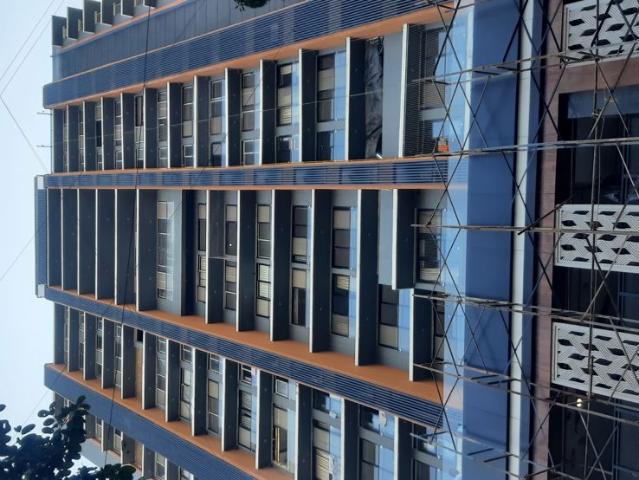 Resale | 2 BHK + Servant Room 1002 Sq.Ft. Apartment in Khar West