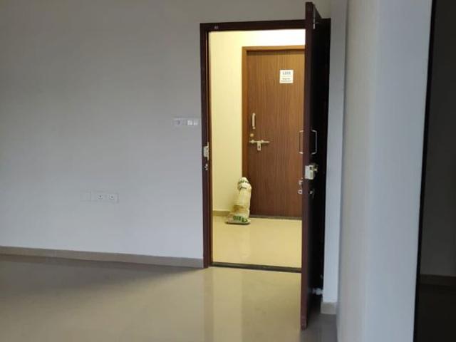 Resale | 2 BHK + Servant Room 1064 Sq.Ft. Apartment in ARP River Crest