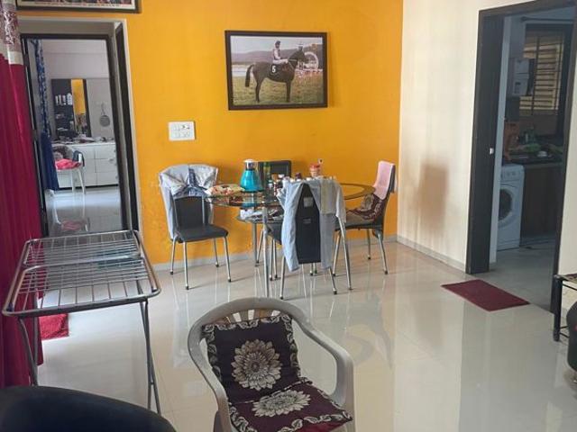 Resale | 2 BHK + Servant Room 1100 Sq.Ft. Apartment in Acropolis Purple Nine Hills