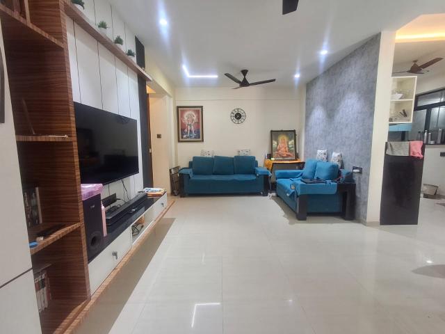 Resale | 2 BHK + Servant Room 1100 Sq.Ft. Apartment in Shrinivas Crossover County B Wing