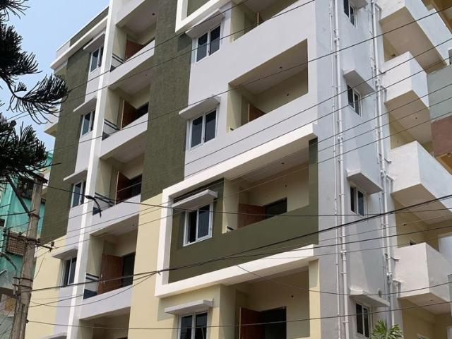 Resale | 2 BHK + Servant Room 1290 Sq.Ft. Apartment in Medipalli