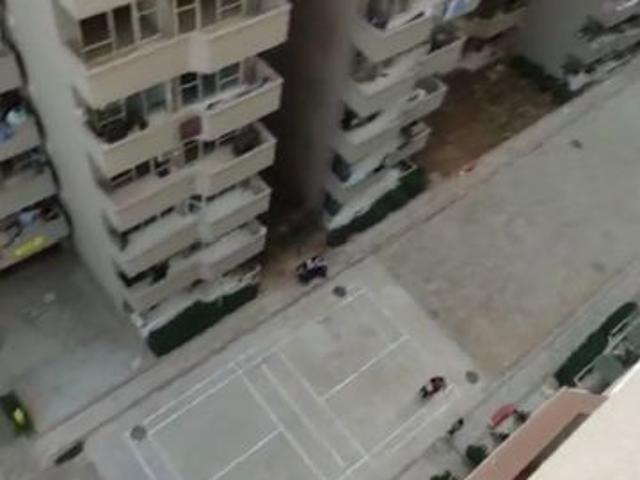 Resale | 2 BHK + Servant Room 573 Sq.Ft. Apartment in Pyramid Elite