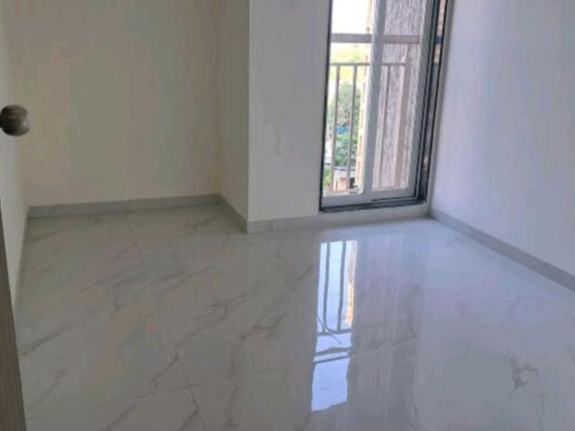 Resale | 2 BHK + Servant Room 600 Sq.Ft. Apartment in DB Parkwoods