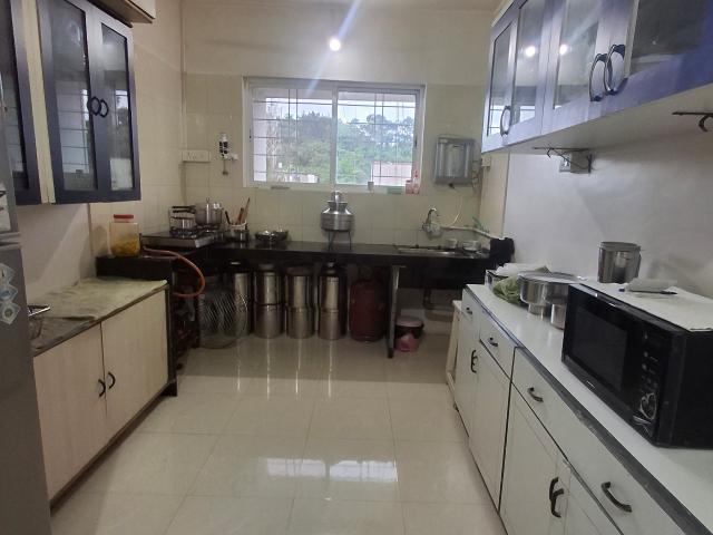 Resale | 2 BHK + Servant Room 950 Sq.Ft. Apartment in Bhansali Campus