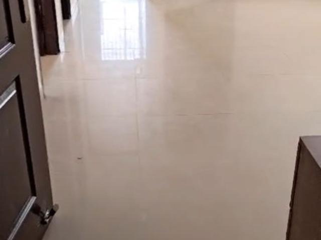 Resale | 2 BHK + Servant Room 980 Sq.Ft. Apartment in Proview Officer City
