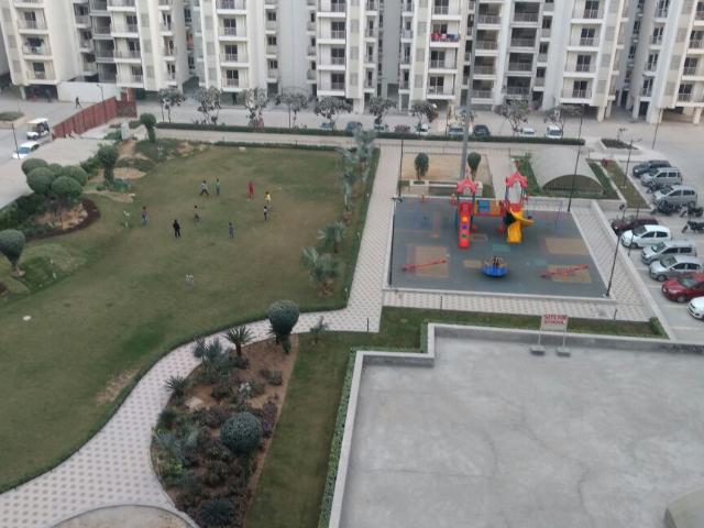 Resale | 2 BHK + Study Room 582 Sq.Ft. Apartment in VVIP Addresses