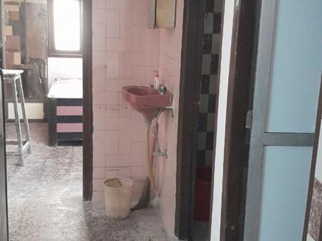 Resale | 2 BHK + Study Room 600 Sq.Ft. Apartment in Ankur CHS Andheri East