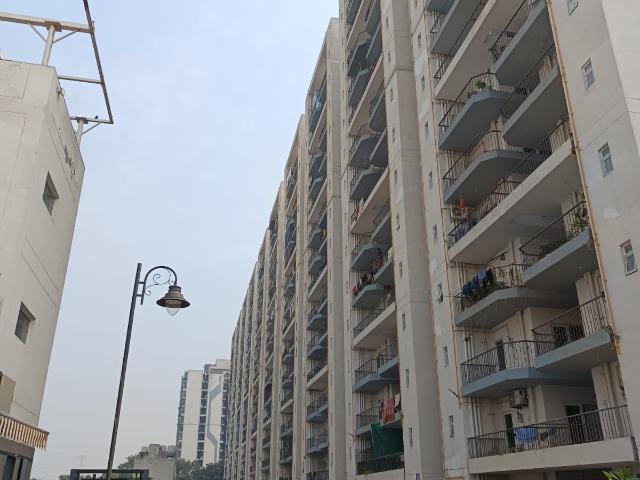 Resale | 2 BHK + Study Room 615 Sq.Ft. Apartment in Advitya Homes