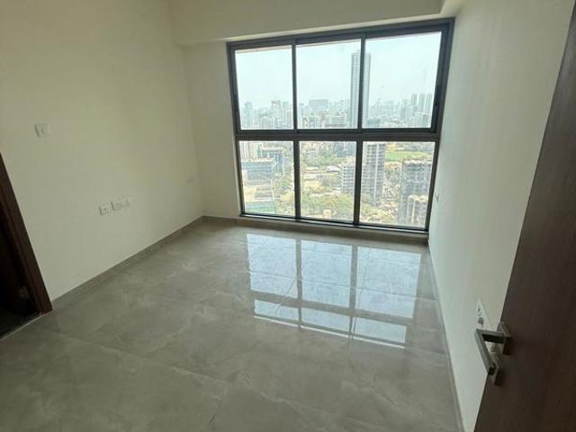 Resale | 2 BHK + Study Room 615 Sq.Ft. Apartment in Sheth Auris Bliss
