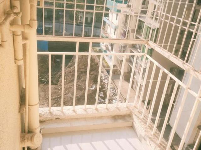 Resale | 2 BHK + Study Room 620 Sq.Ft. Apartment in Apollo Atlanta