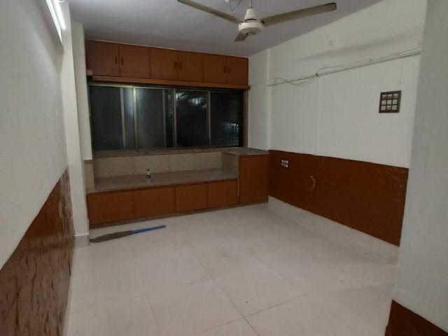 Resale | 2 BHK + Study Room 620 Sq.Ft. Apartment in Geetanjali Apartment Andheri East