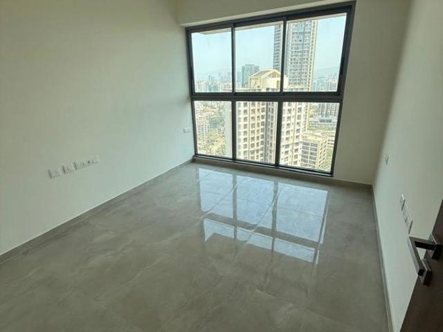 Resale | 2 BHK + Study Room 677 Sq.Ft. Apartment in Sheth Auris Bliss