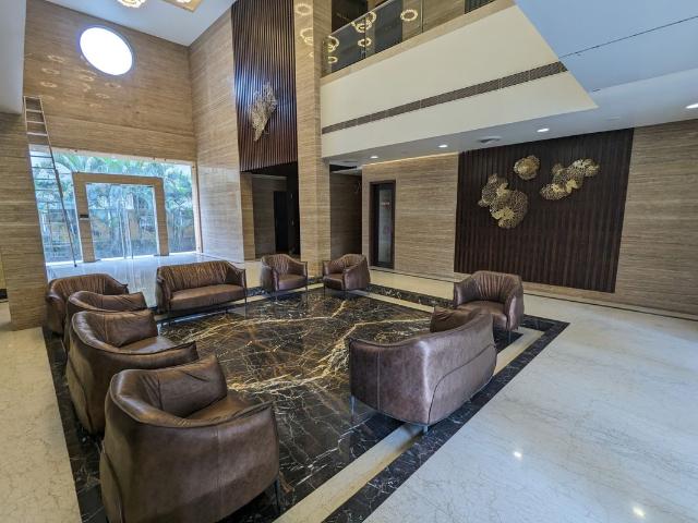 Resale | 2 BHK + Study Room 700 Sq.Ft. Apartment in Tharwani Ariana Phase IV