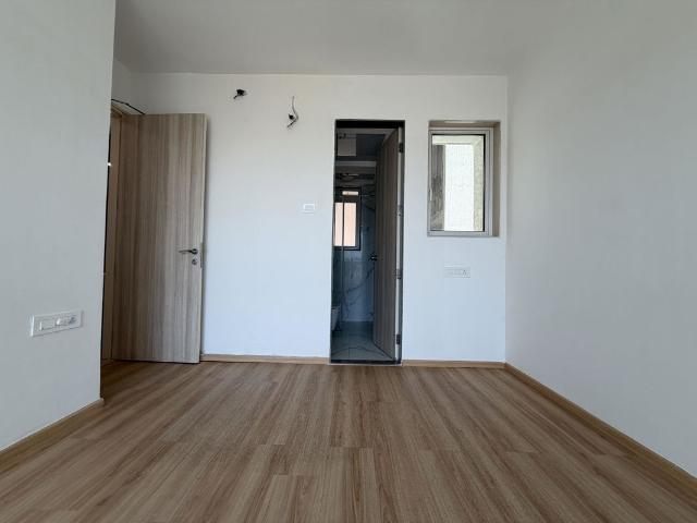 Resale | 2 BHK + Study Room 750 Sq.Ft. Apartment in Aurum Q Residences