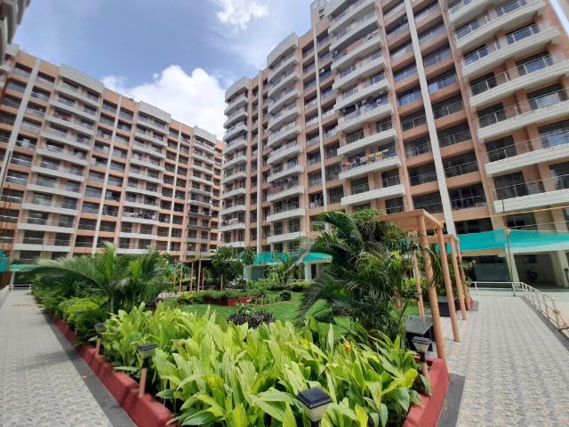 Resale | 2 BHK + Study Room 750 Sq.Ft. Apartment in Goregaon West