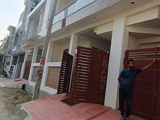 Resale | 2 BHK + Study Room 800 Sq.Ft. Independent House in Gomti Nagar