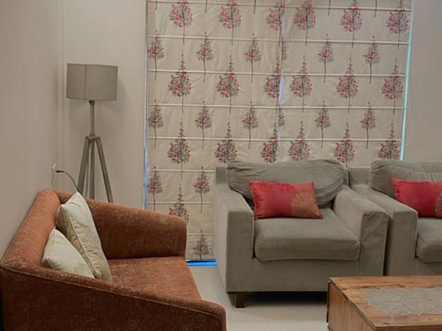 Resale | 2 BHK + Study Room 801 Sq.Ft. Apartment in Raheja Vistas Phase 3
