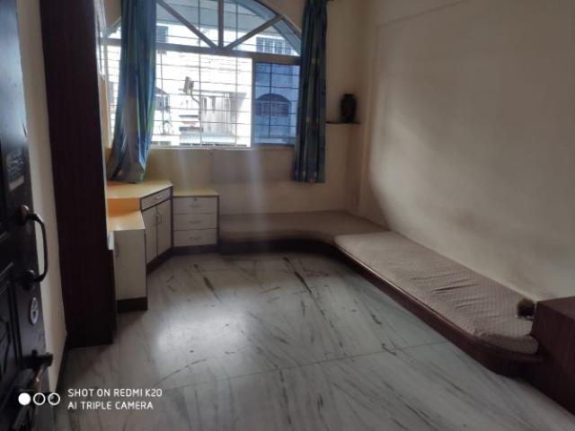 Resale | 2 BHK + Study Room 850 Sq.Ft. Apartment in Vastushree Adrina