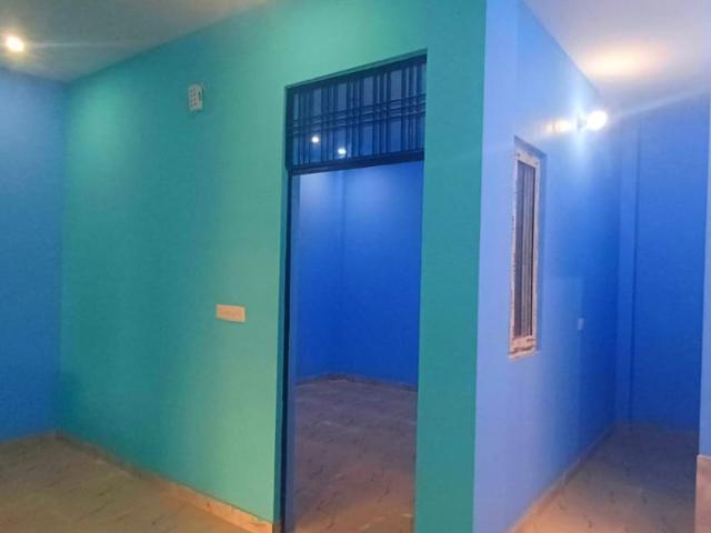 Resale | 2 BHK + Study Room 850 Sq.Ft. Independent House in Roshan homes
