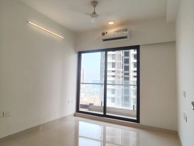 Resale | 2 BHK + Study Room 905 Sq.Ft. Apartment in Sunteck City Avenue 1