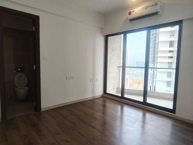 Resale | 2 BHK + Study Room 905 Sq.Ft. Apartment in Sunteck City Avenue 1