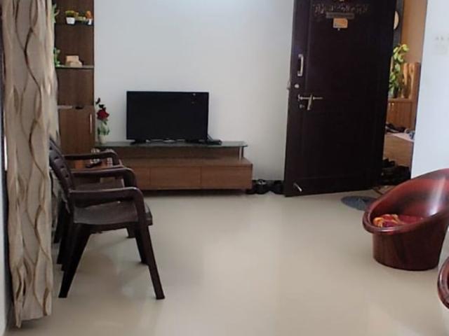Resale | 2 BHK + Study Room 950 Sq.Ft. Apartment in Ambegaon Budruk