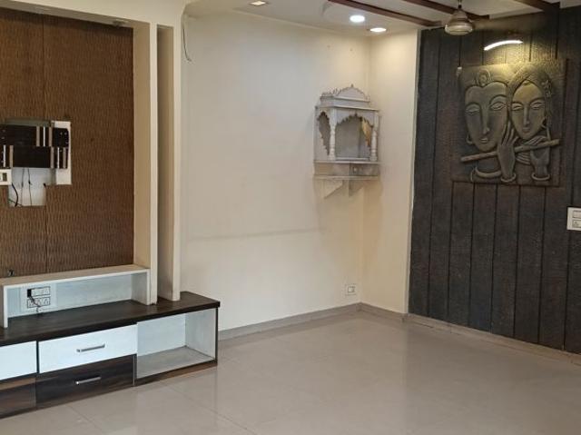 Resale | 2 BHK + Study Room 950 Sq.Ft. Apartment in Gajanan Tower