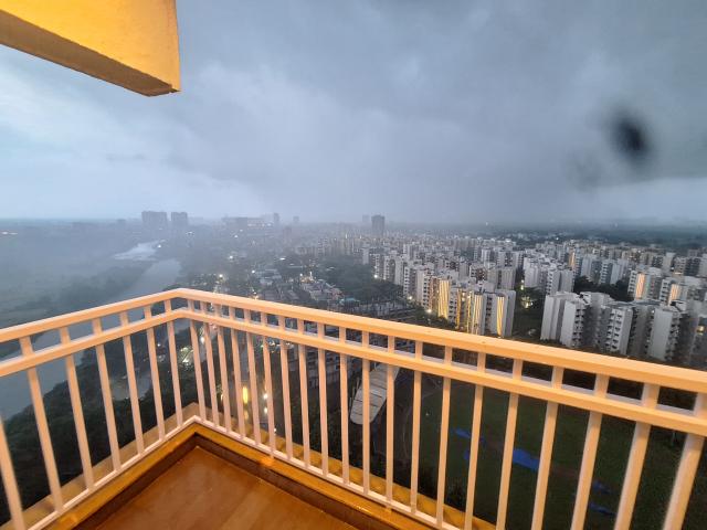 Resale | 2 BHK + Study Room 969 Sq.Ft. Apartment in Lodha Palava Exotica