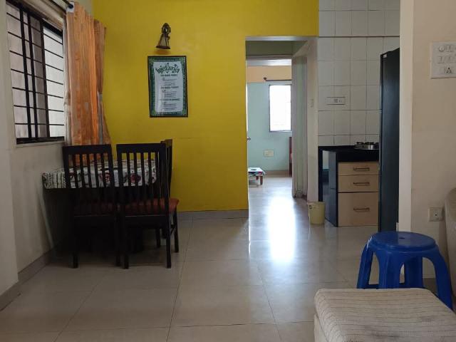 Resale | 2 BHK + Study Room 1050 Sq.Ft. Apartment in Magarpatta City Cosmos