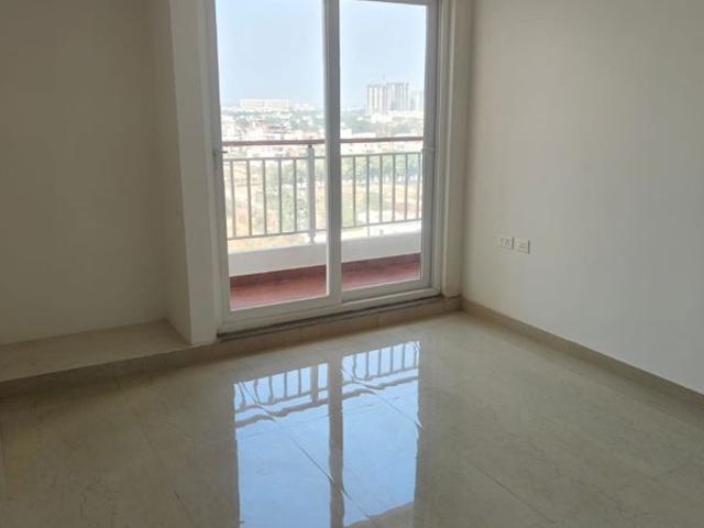 Resale | 2 BHK + Study Room 1099 Sq.Ft. Apartment in Gomti Nagar