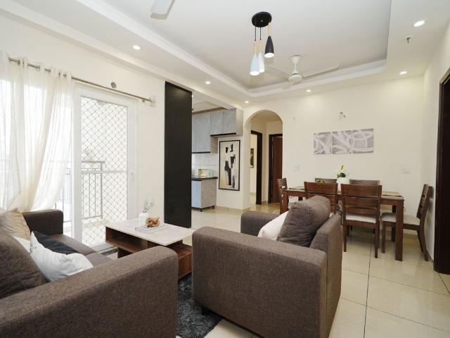 Resale | 2 BHK + Study Room 1160 Sq.Ft. Apartment in Gulshan Botnia