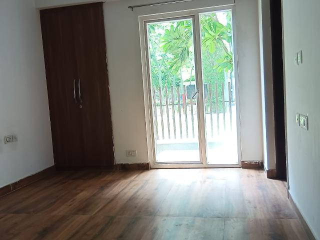 Resale | 2 BHK + Study Room 1245 Sq.Ft. Apartment in Sector 1