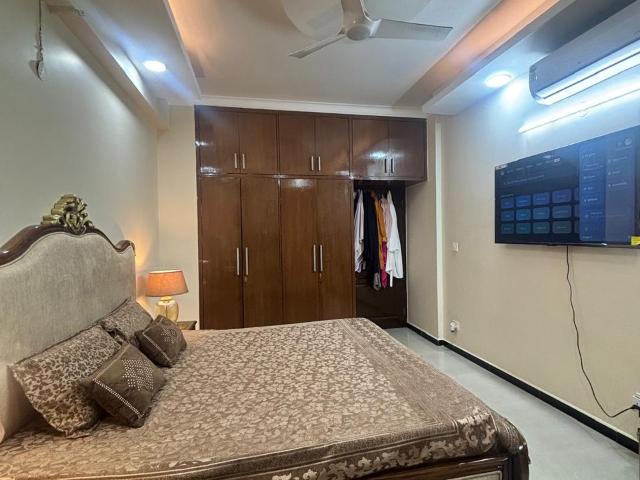 Resale | 2 BHK + Study Room 1250 Sq.Ft. Apartment in Arihant Residency