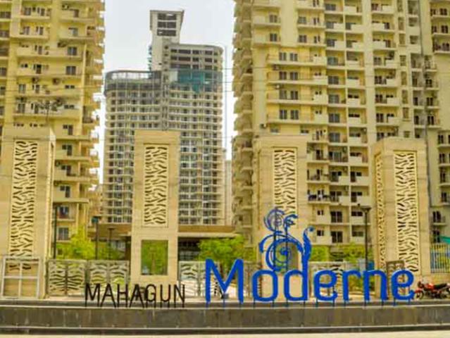Resale | 2 BHK + Study Room 1250 Sq.Ft. Apartment in Mahagun Moderne