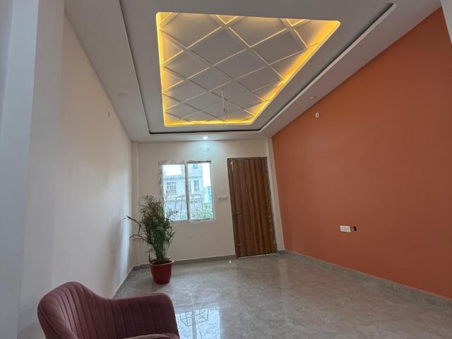 Resale | 2 BHK + Study Room 1250 Sq.Ft. Villa in Faizabad Road