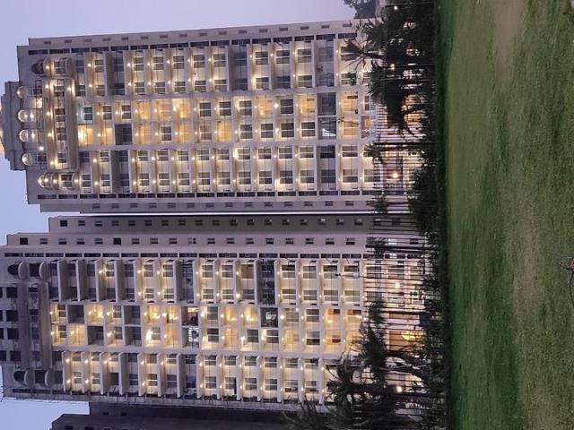 Resale | 2 BHK + Study Room 1303 Sq.Ft. Apartment in Omaxe The Resort