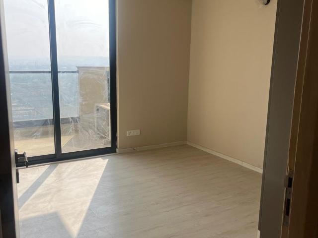 Resale | 2 BHK + Study Room 1406 Sq.Ft. Apartment in M3M Skywalk