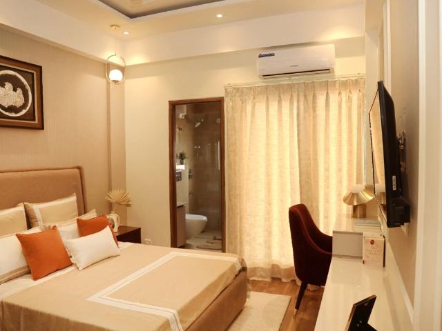 Resale | 2 BHK + Study Room 1510 Sq.Ft. Apartment in GPL Eden Heights