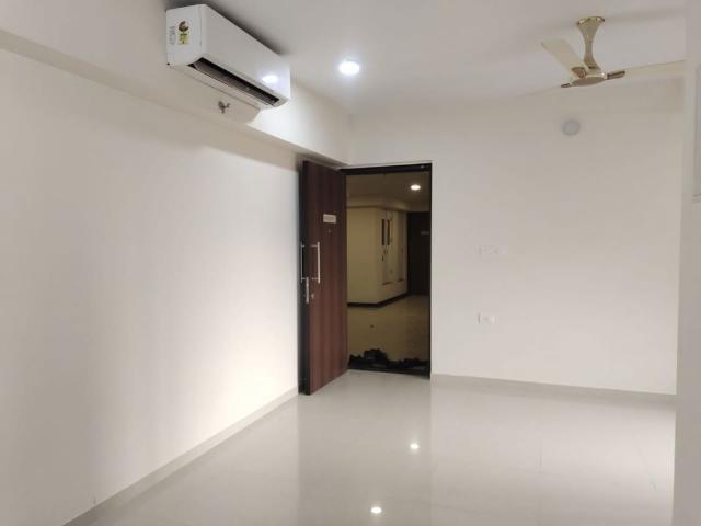 Resale | 2 BHK + Store Room 650 Sq.Ft. Apartment in Lodha Casa Maxima