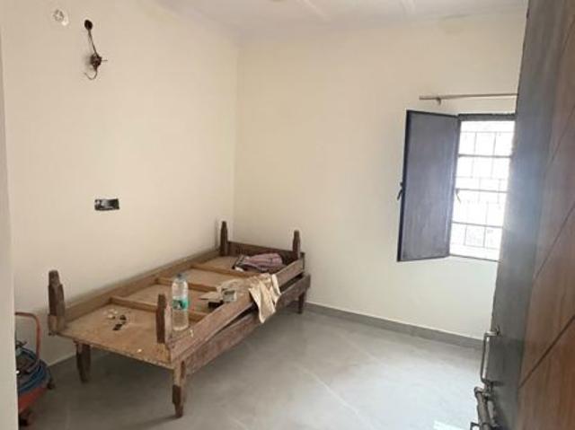 Resale | 2 BHK + Store Room 700 Sq.Ft. Apartment in Janakpuri